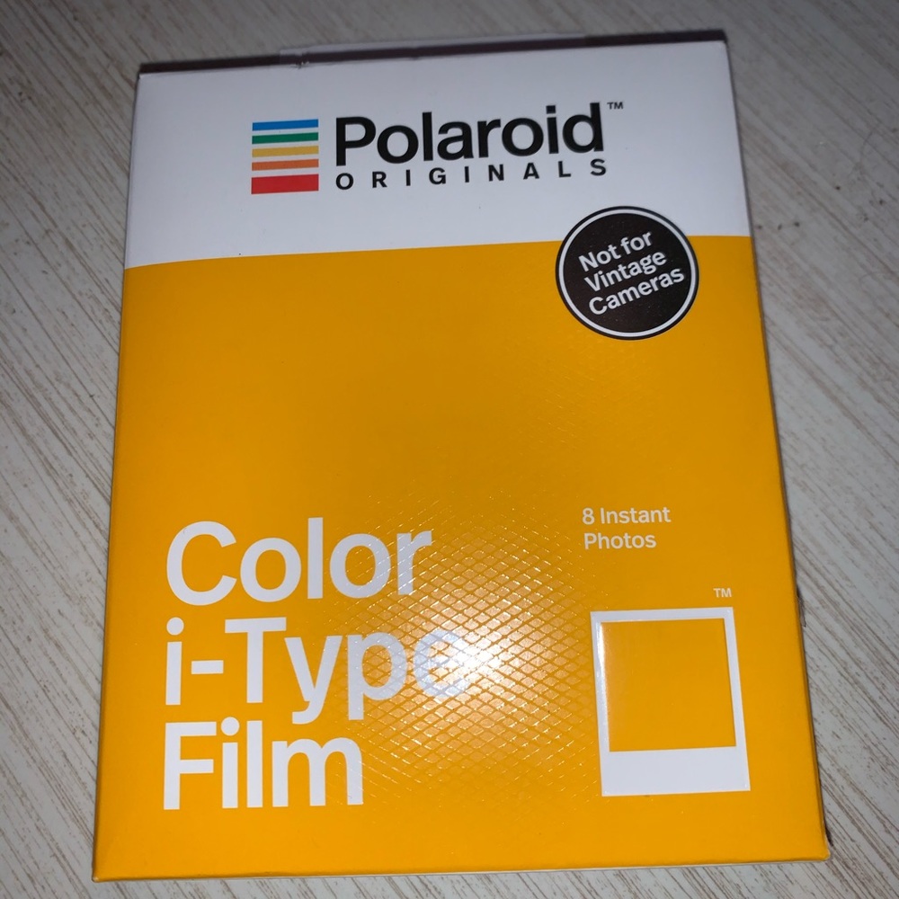 Color i-Type Polaroid Film